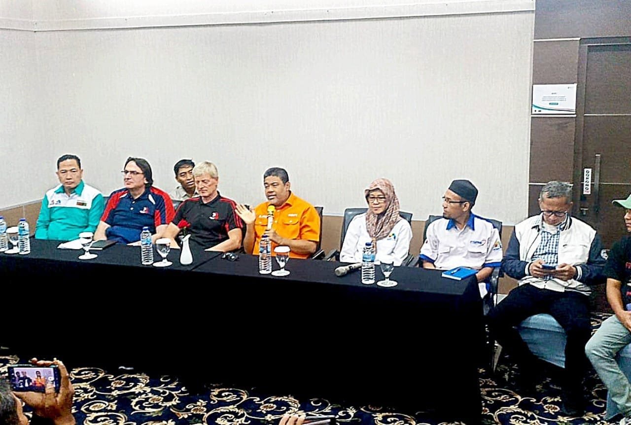 D1b9beeb 3757 4216 8001 b5dc1e02e1ba