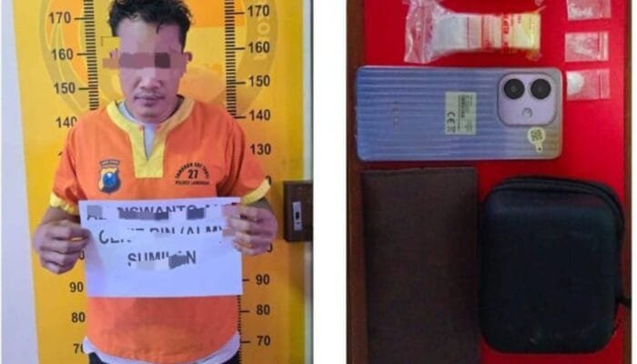 Berawal dari Laporan Warga Lamongan, Dua Pengedar Sabu Tumbang di Tangan Polisi