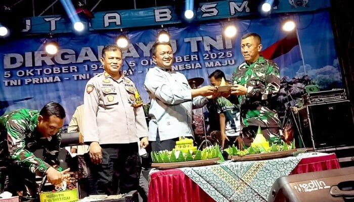 Semarak HUT ke-80 TNI, Koramil Kedungadem Gelar Tasyakuran dan Hiburan Rakyat