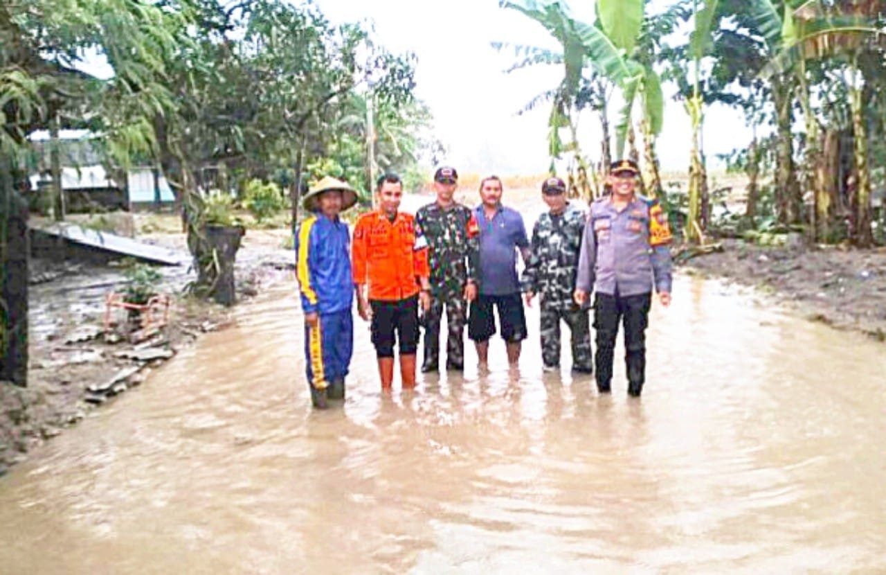 Hujan Deras Bikin Sungai Pacal Meluap, BPBD Bojonegoro Siaga 24 Jam E2035053 574f 4f5f 8a96 1beacb47df60