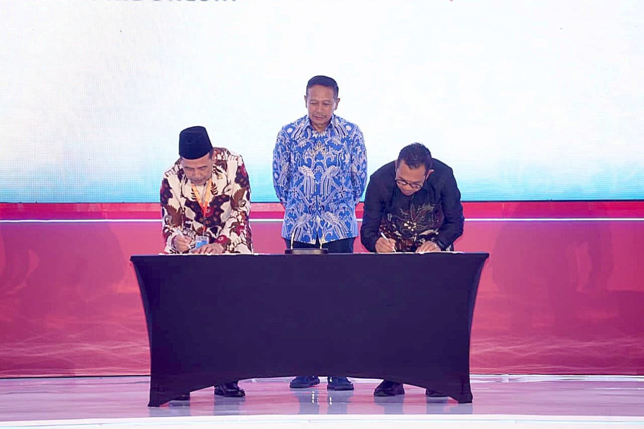 1762870383349 copy 1280x853