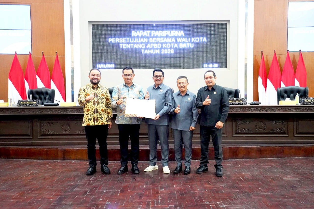 1763104352700 copy 1280x853