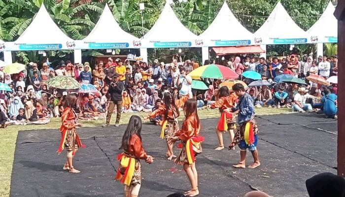 Wayang Kulit Reog UMKM: Perayaan HJB yang Bikin Kedungadem Bergejolak