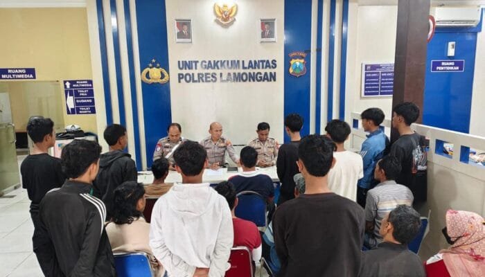 Aksi Balap Liar di Lamongan Kocar-Kacir Saat Polisi Datang, 9 Remaja Diamankan