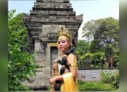 Sekolah Mulai Tinggalkan Seni Tradisi, Guru Cantik Bojonegoro Ini Pasang Badan