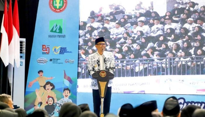 Ribuan Guru Berkumpul di GOR Utama, Begini Pesan Tegas Bupati Bojonegoro