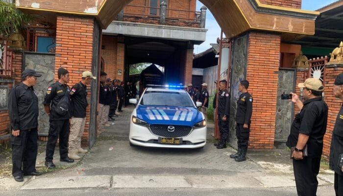 Solidaritas Menggema, PSHT Bojonegoro Berangkatkan Logistik Kemanusiaan ke Sumatera