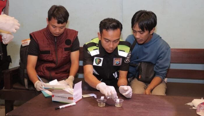 Kafe dan Hiburan Malam di Lamongan Dirazia, Ini Hasil Tes Urine Polisi