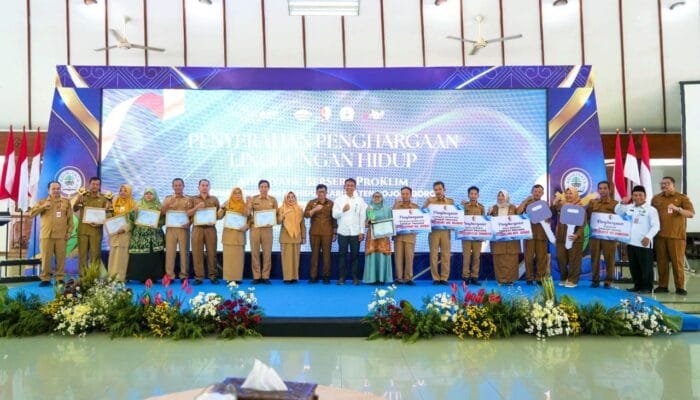 Dari Sekolah hingga Desa, Bojonegoro Perkuat Gerakan Peduli Lingkungan