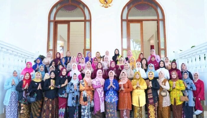 Sinergi Kasih Sayang dan Keberanian: Pesan Menyentuh Bupati Bojonegoro di Hari Ibu ke-97