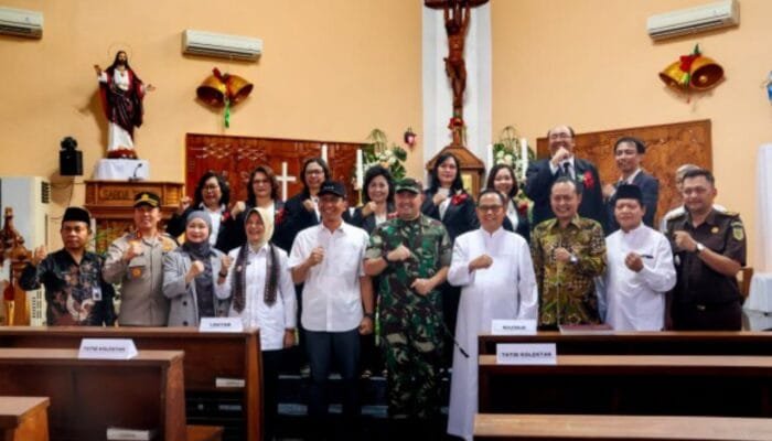 Pesan Damai Bupati Bojonegoro Saat Pantau Kesiapan Natal 2025