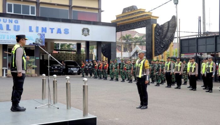 Apel Siaga Digelar, Polres Lamongan Fokus Amankan Natal 2025