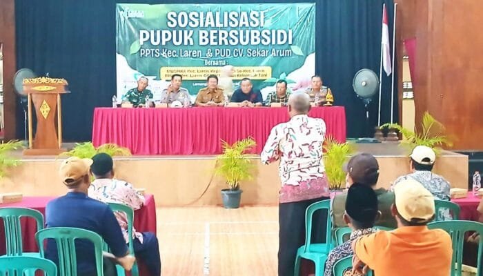 Distribusi Pupuk Bersubsidi di Laren Lamongan Dikawal Langsung Danramil