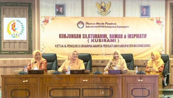 Senam Sehat hingga Tanam Pohon, KUSIRAMI DWP Bojonegoro Beri Inspirasi