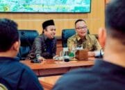 Wabup Alif Paparkan Jurus Gresik Tekan Stunting ke Wakil Bupati Tabalong