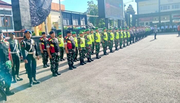 Sinergi TNI Polri Jaga Kamtibmas Lamongan Lewat Operasi Lilin Semeru