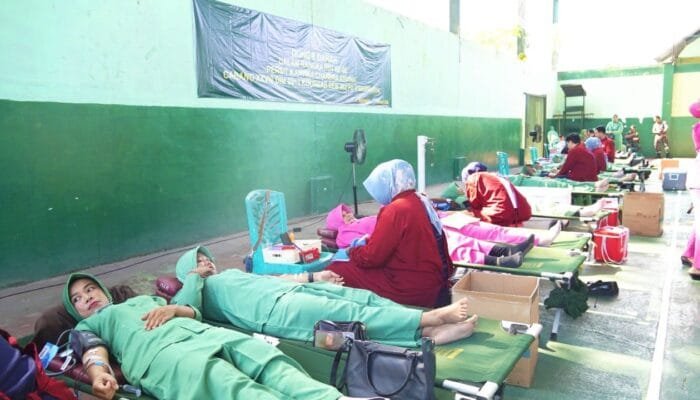 HUT Persit ke-80, Ratusan Peserta Donor Darah di Kodim Bojonegoro