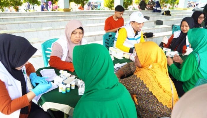 Meriah dan Penuh Manfaat, Donor Darah Kodim Bojonegoro Sambut HUT Persit