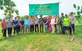 Tiga Pilar Sarirejo Lamongan Kompak Hijaukan Waduk Gempolpayung