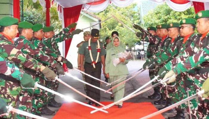 Mutasi Jabatan, Kasdim Lamongan Dilepas Penuh Kehormatan