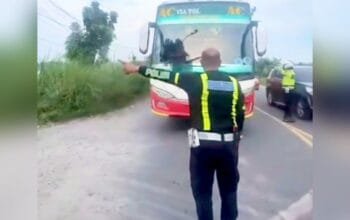 Bus Ugal-ugalan di Perlintasan KA Jombang, Sopir Terindikasi Mabuk