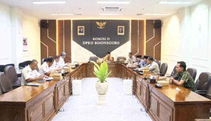 Rapat Komisi D DPRD Bojonegoro, Pengelolaan Sampah dan Transportasi Jadi Fokus