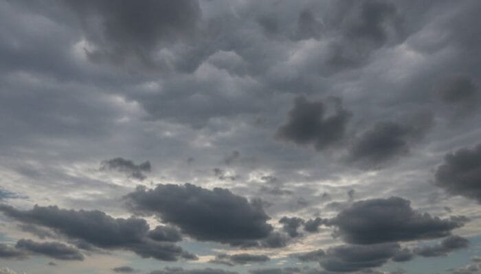 Update Cuaca Bojonegoro Selasa, Potensi Hujan Ringan