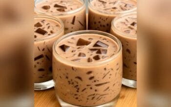 Cuaca Panas, Coba Resep Es Cokelat Jelly Lembut dan Segar Ini