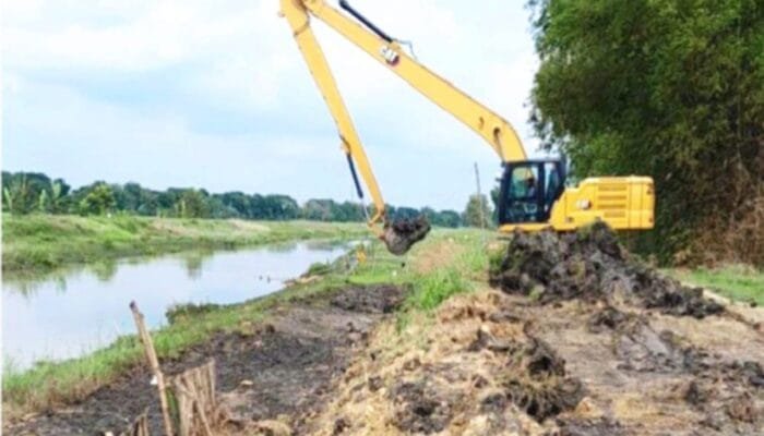 Pemkab Bojonegoro Kunci Tebing Sungai Loro, Warga Diminta Waspada