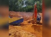 Diduga Ilegal, Tambang Pasir Silika di Montong Tuban Libatkan Oknum Purnawirawan