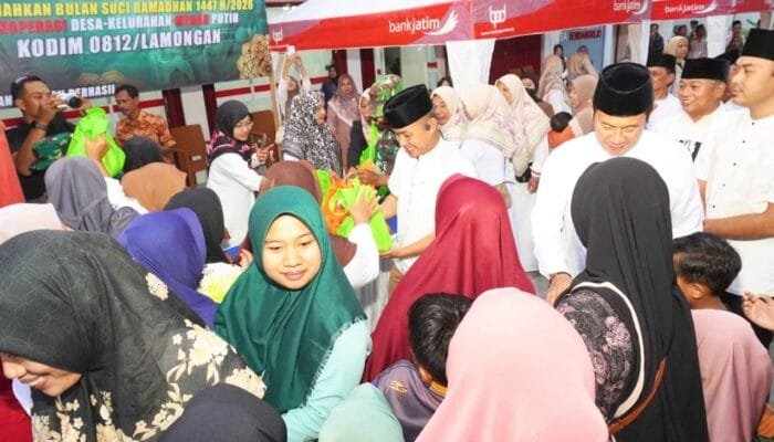 Pasar Murah KDKMP di Lamongan Bikin Warga Lega Jelang Berbuka