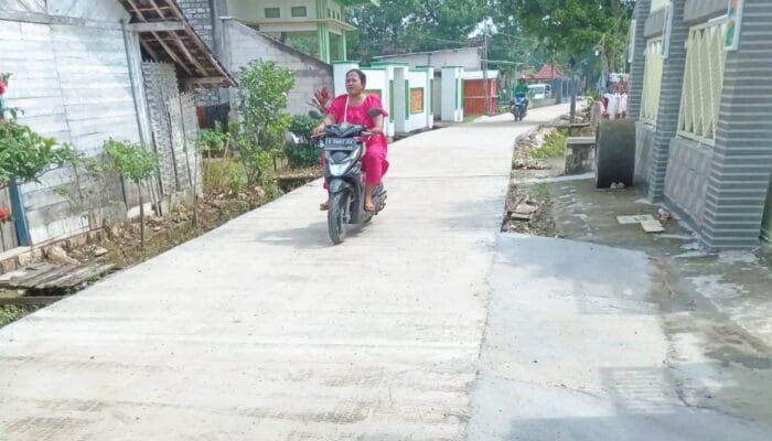 Dulu Rusak Parah Kini Mulus, Warga Dayukidul Rasakan Dampak Nyata Program BKKD Bojonegoro