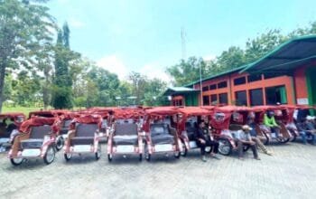 Viral di Bojonegoro: Konvoi Becak Listrik Bantuan Murni Presiden Prabowo