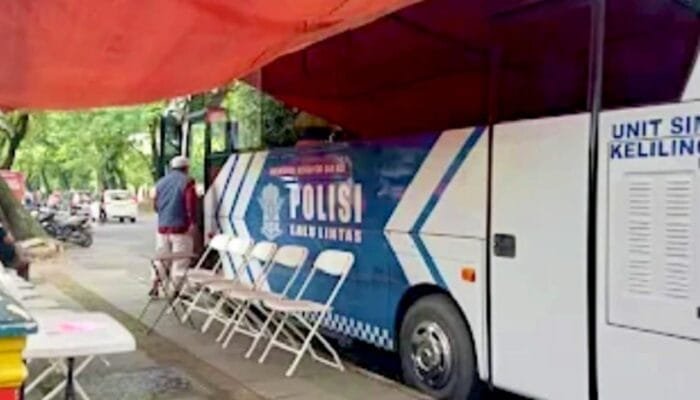 Intip Serunya Layanan SIM Keliling Makassar: Petugas Ramah, Proses Mudah, Anti Ribet