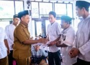 Aksi Nyata MKKS SMPN Gresik: Apresiasi Pahlawan Kebersihan Sekolah Lewat Tali Asih