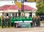 Aksi Sosial Koramil Pucuk Lamongan, Pengendara Pantura Dapat Takjil Gratis