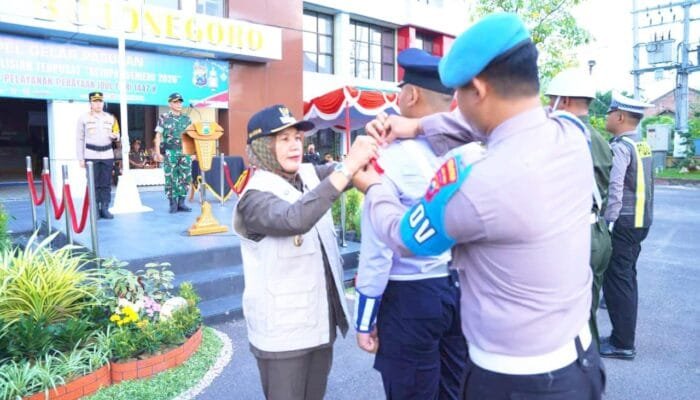 Jelang Idul Fitri 1447 H, Polres Bojonegoro Gelar Apel Pasukan Operasi Ketupat