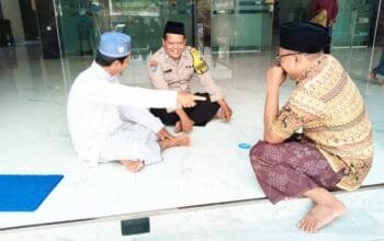 Pesan Penting Polisi di Masjid Sumuragung Sumberrejo Bojonegoro, Warga Diminta Lebih Waspada