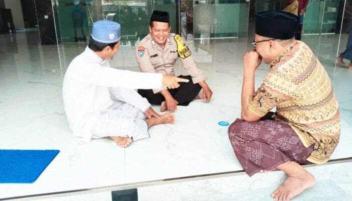 Pesan Penting Polisi di Masjid Sumuragung Sumberrejo Bojonegoro, Warga Diminta Lebih Waspada
