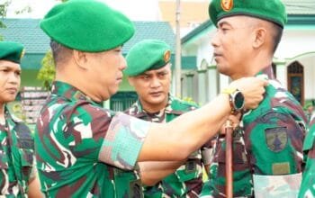 Bangga dan Haru, Prajurit Kodim Lamongan Resmi Naik Pangkat