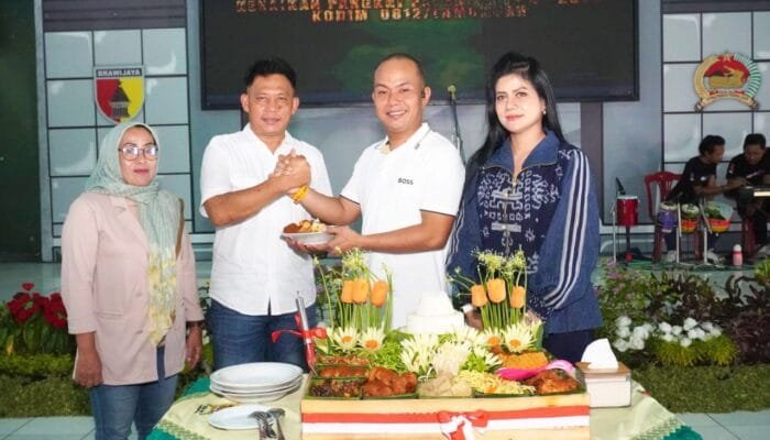 Naik Pangkat Jadi Berkah, Puluhan Anak Yatim Dapat Santunan dari Dandim Lamongan