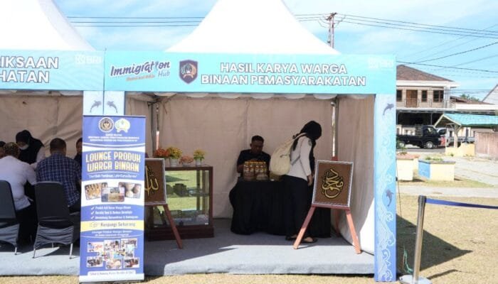 Kain Karawo Hingga Kerajinan Unik, Bazar Imigrasi Gorontalo Diserbu Warga