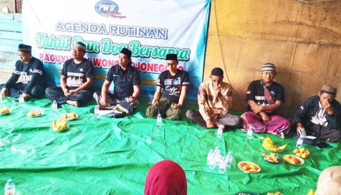 Kekompakan PWB Bojonegoro Teruji, Rutinan Tahlil Berlangsung Khidmat