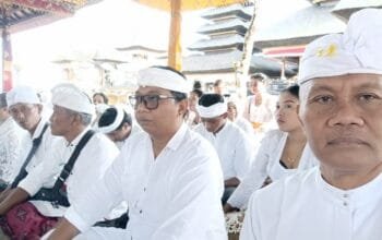 Dari Barat ke Timur, AKDBA Buleleng Tuntaskan Penganyar di Besakih