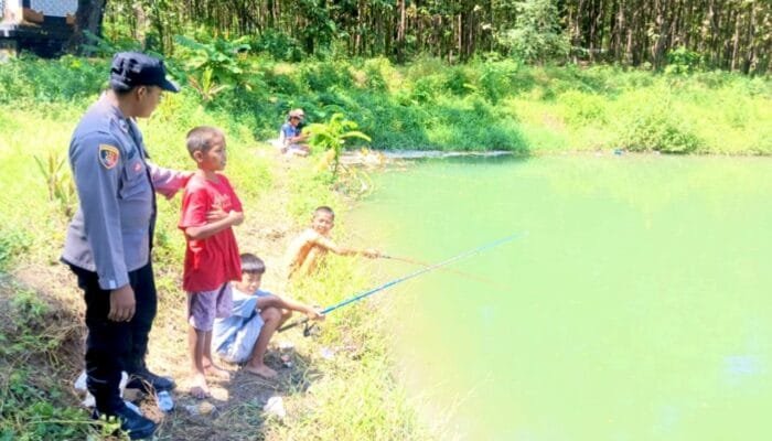 Embung dan Sungai Rawan, Polisi Gondang Bojonegoro Ingatkan Anak-anak Demi Keselamatan