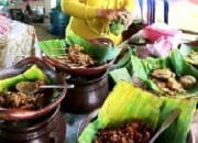 Sego Buwuhan: Dari Berkat Hajatan Kini Jadi Ikon Kuliner Wajib Bojonegoro