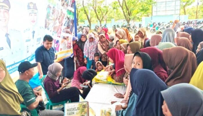 Pasar Murah di Gayam Sukses, UMKM Bojonegoro Ikut Panen Rezeki