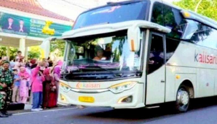 Lima Kloter Langsung Berangkat, Lamongan Antar 2.758 Tamu Allah