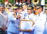 Bupati Yani Bawa Gresik Raih Predikat Kinerja Tinggi Nasional