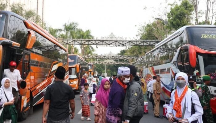 Hindari Macet, Ini Titik Parkir dan Jalan Ditutup Saat Pemberangkatan Haji Bojonegoro